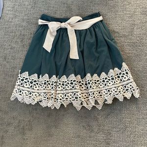 Darling Mod Cloth evergreen lace skirt